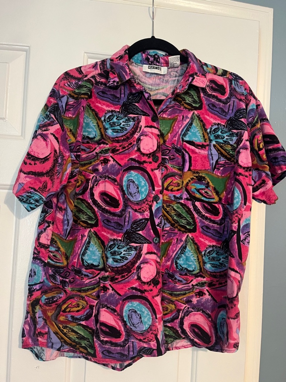 Gitano Bright Pink Multicolor Abstract Button-Up Blouse